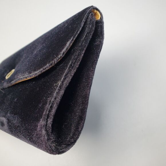 Victorias Secret Vintage 10 Inch Clutch Black Velour with Snap Closure - Picture 8 of 9